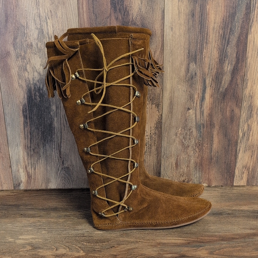 Minnetonka Moccasin Boots 1960s-70s Vintage Suede Side Lace-Up Fringe Boots 8